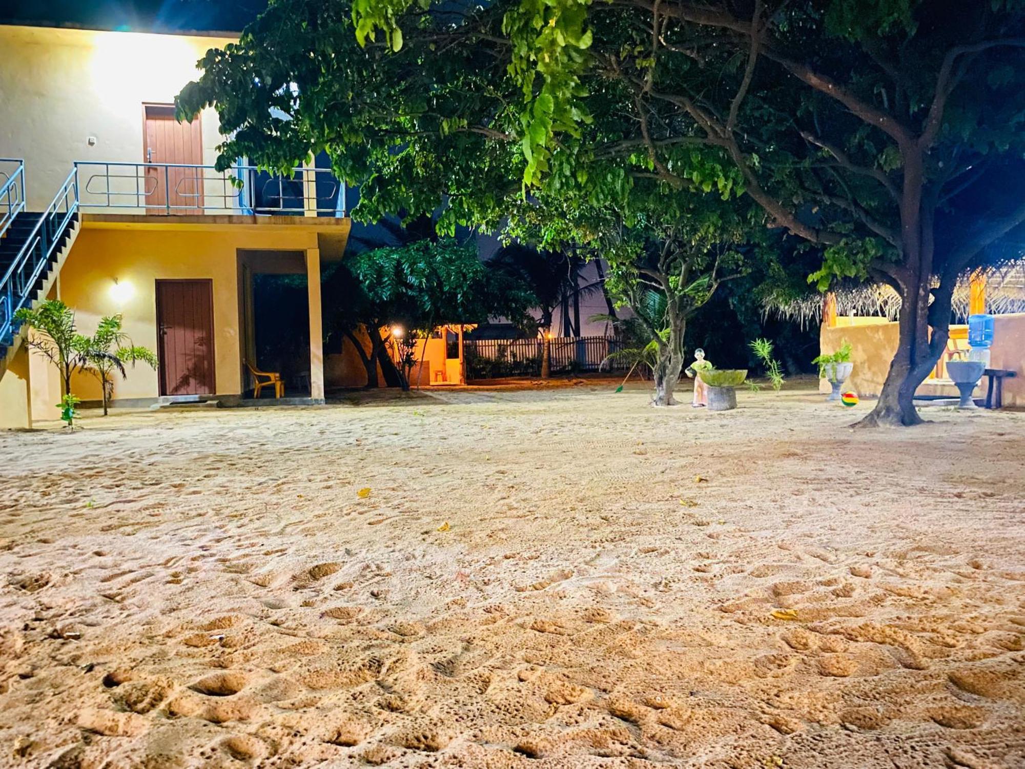 Dolphin Village Alankuda Dış mekan fotoğraf