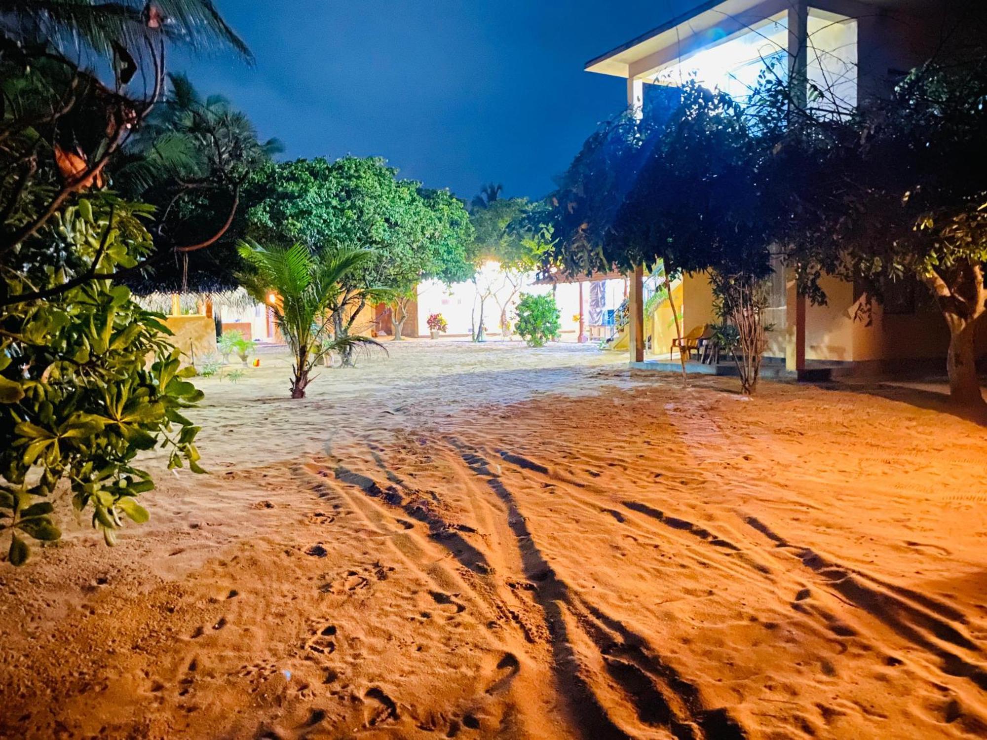 Dolphin Village Alankuda Dış mekan fotoğraf